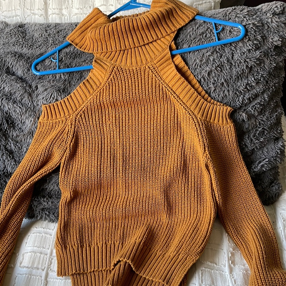 Turtleneck sweater